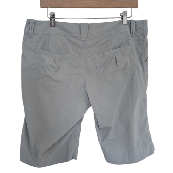 Arc'teryx Parapet Long Shorts Women 12 Light Grey Mid Rise Quick Dry Active Hike - Picture 3 of 12